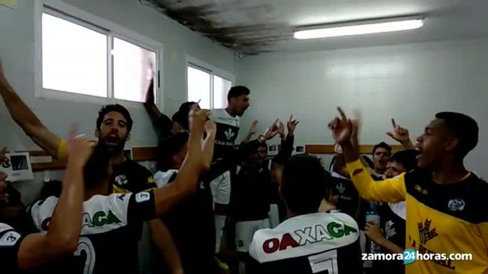 ElZamoraCFcelebraelcampeonato