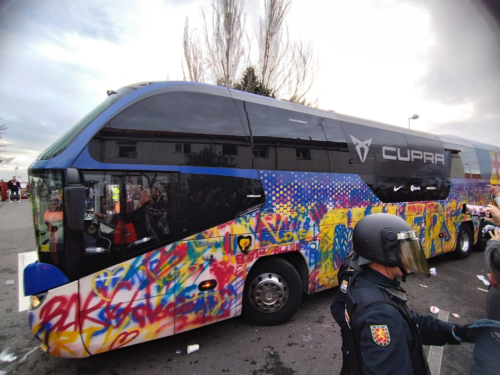 llegada-del-barcelona-al-reina-sofia-9