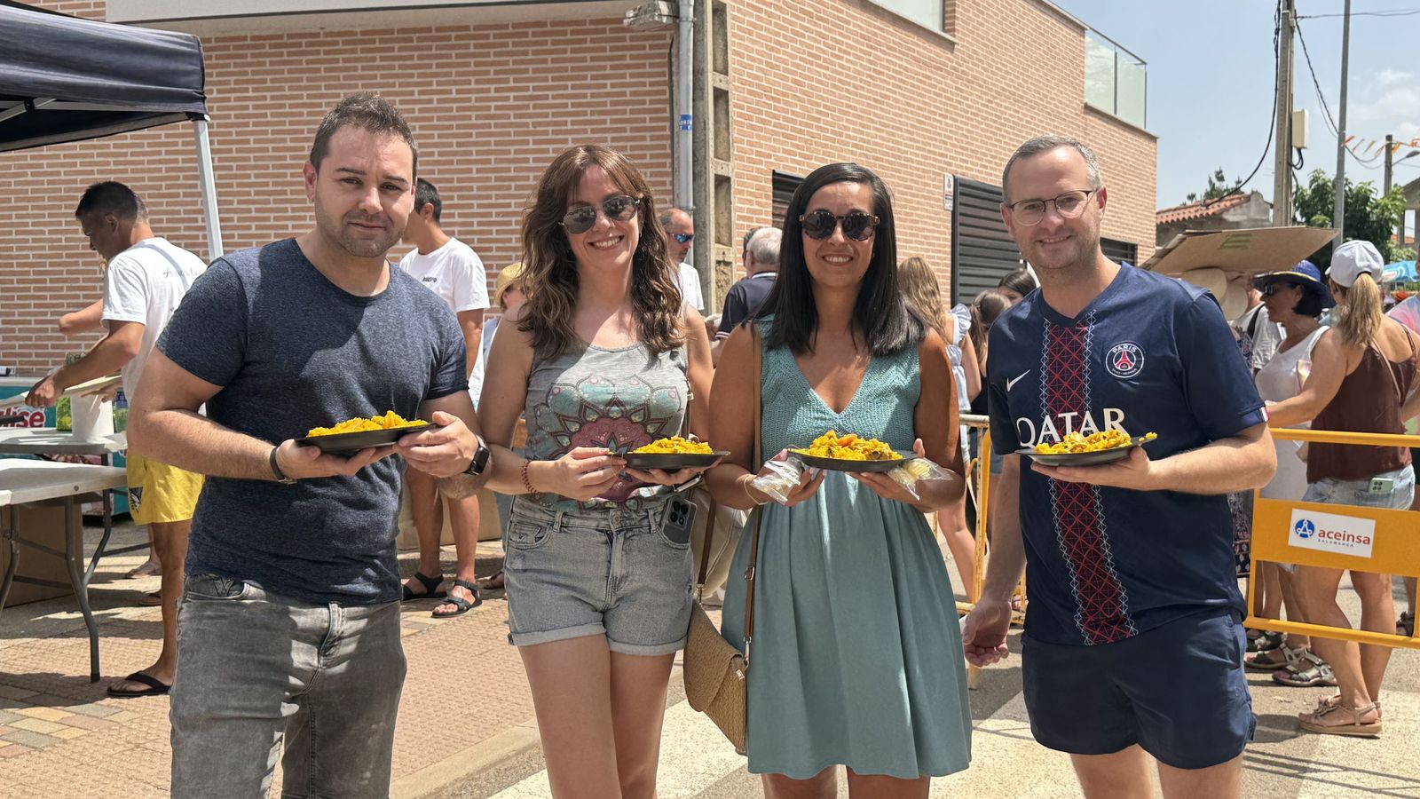 Banquete de paella en Doñinos para despedir sus fiestas por Santo Domingo de Guzmán
