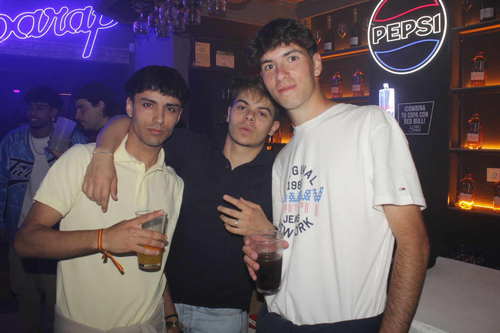 Salamanca de noche, jueves 17 de abril