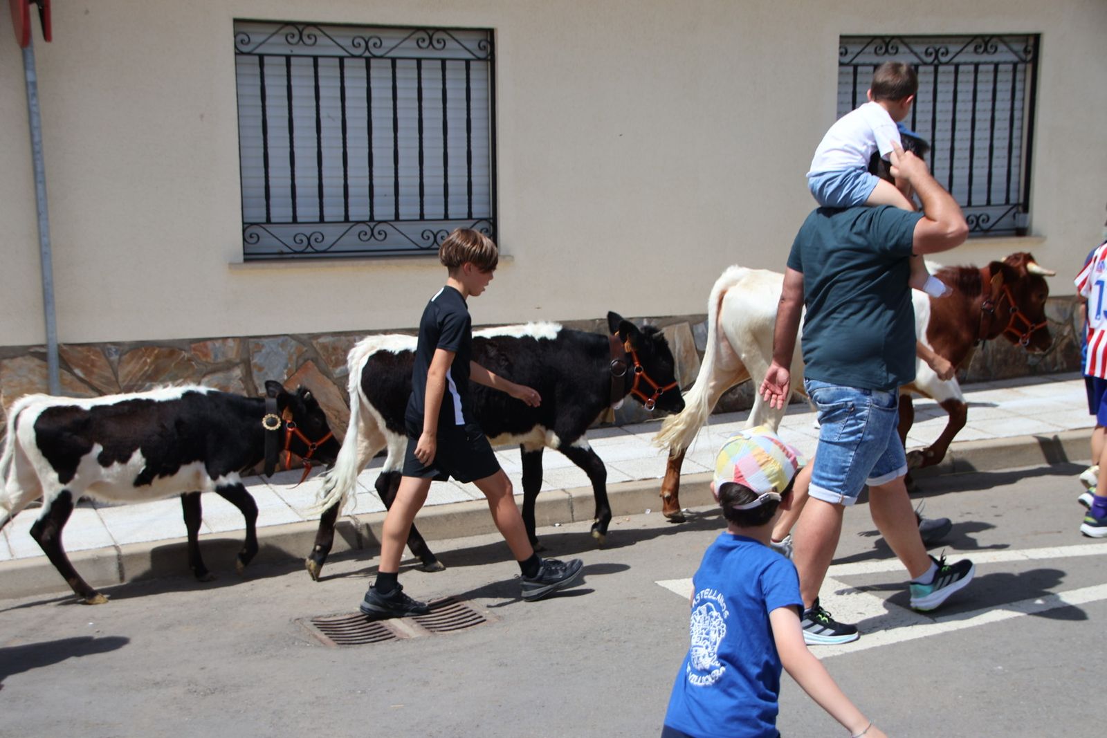 Castellanos de Villiquera, encierro infantil