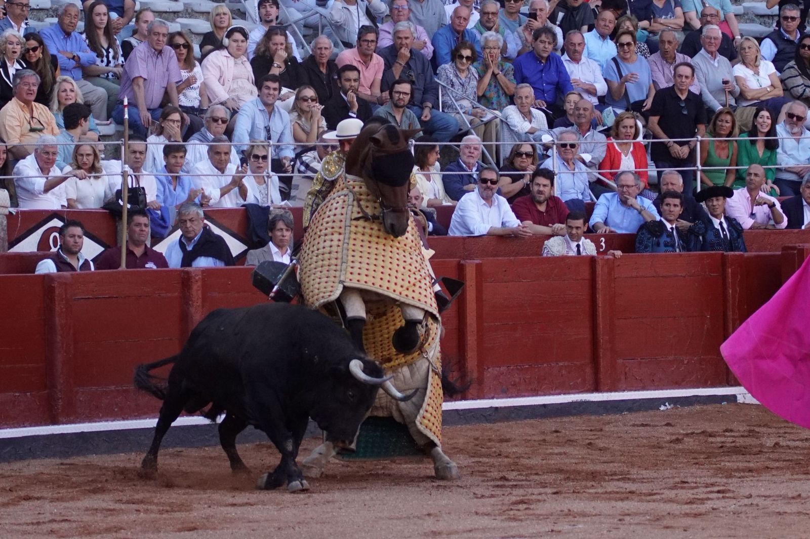 Presencia salmantina por partida doble en la primera corrida de la feria: Damián Castaño e Ismael Martín junto al mexicano Diego San Román