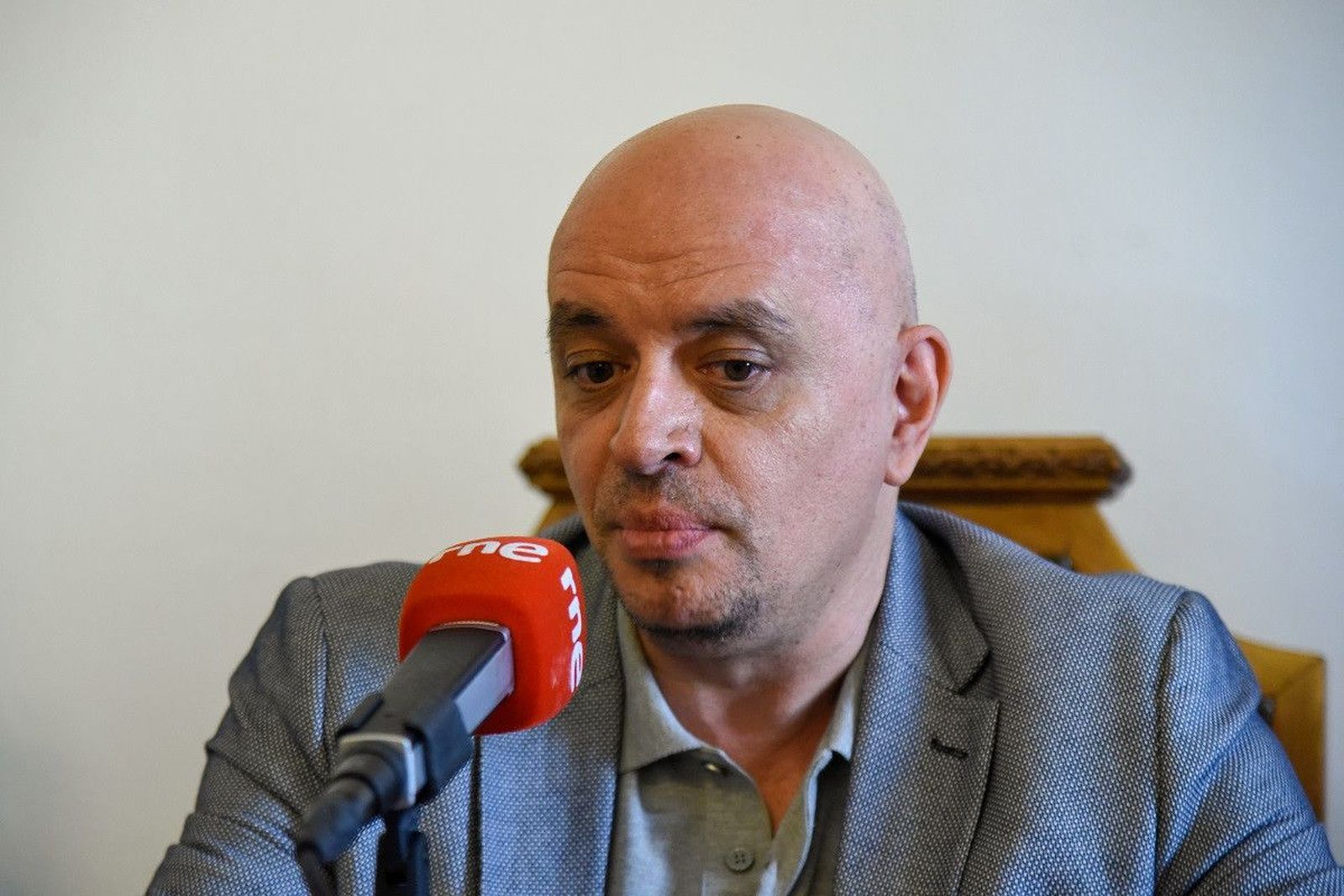 El poeta salmantino y catedrático de la USAL, Juan Antonio González Iglesias, Premio Castilla y León de las Letras 2024