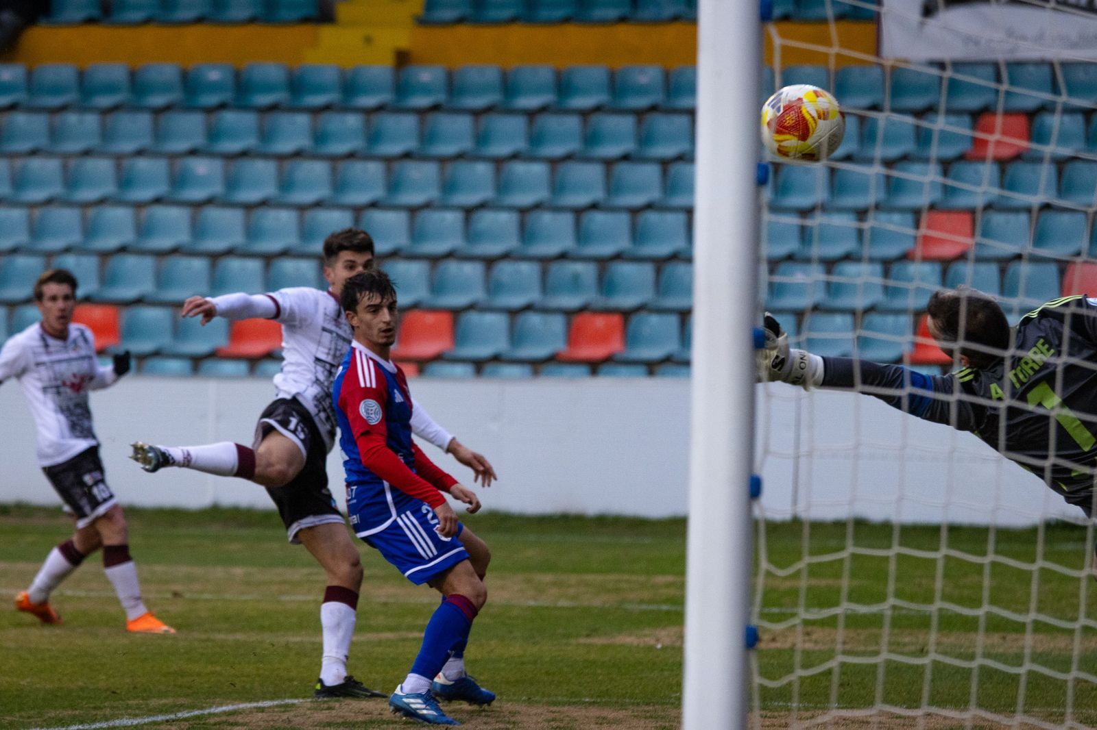 Salamanca CF UDS – Langreo. Estadio Helmántico
