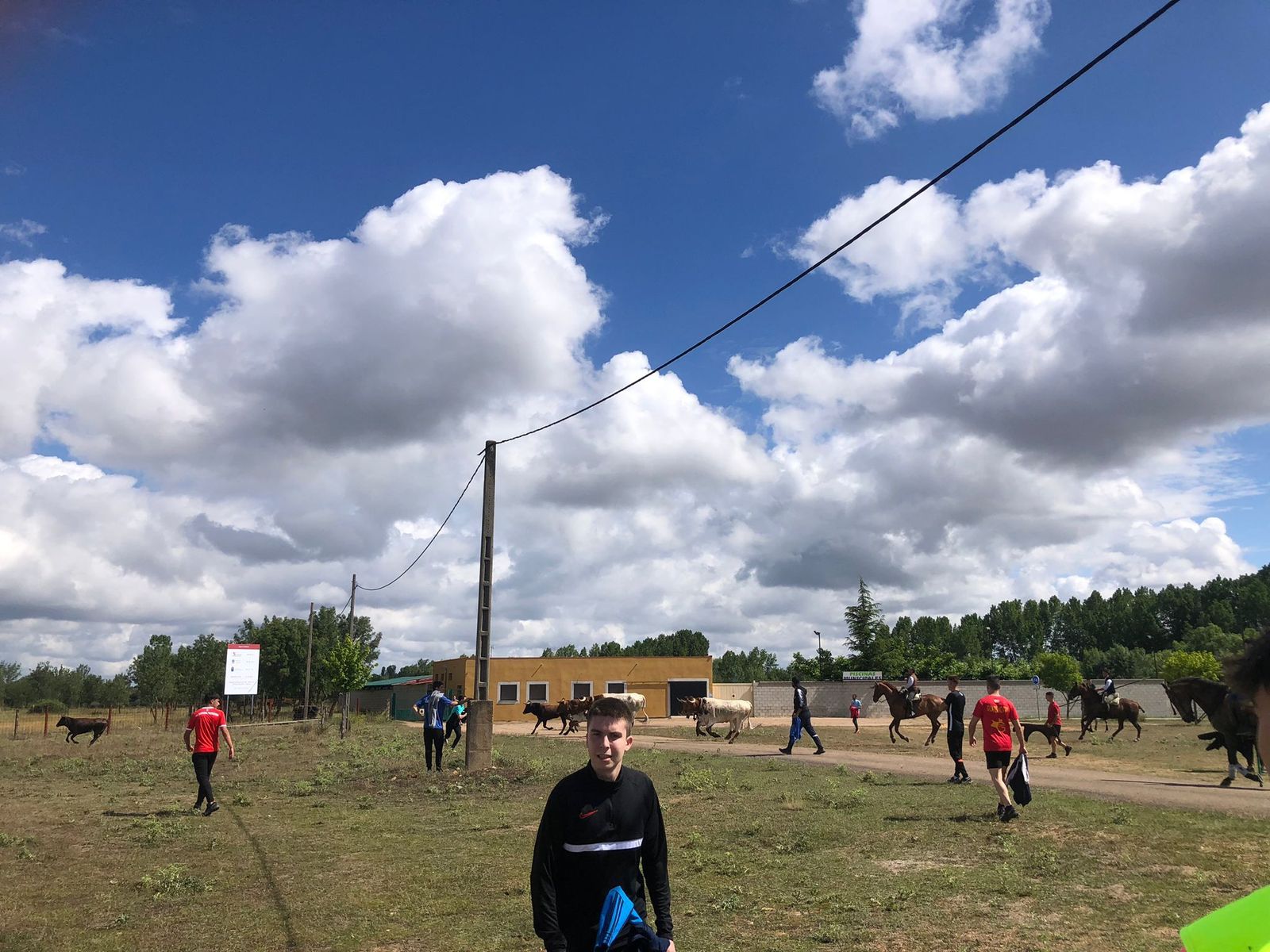 encierro-a-caballo-en-sancti-spiritus-17