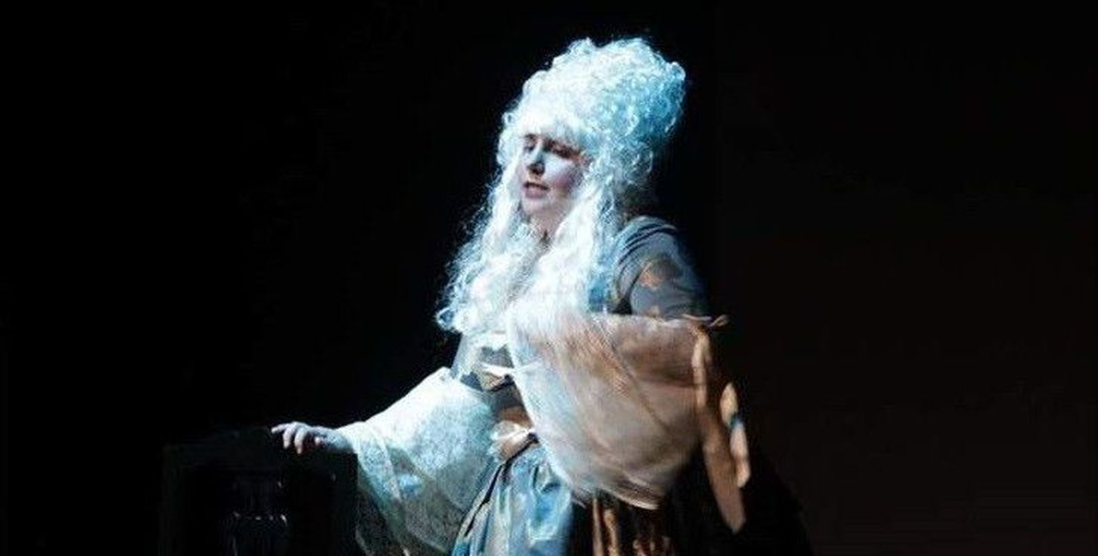 Aplazada la obra de Argonautas en la biblioteca Torrente Ballester por el accidente de una actriz