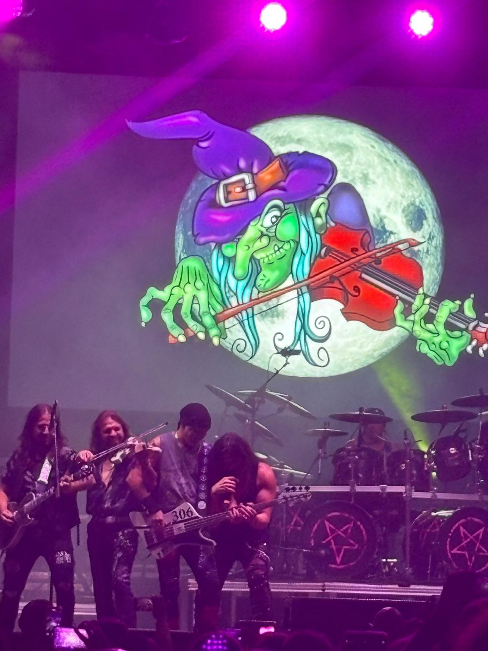 Concierto de Mägo de Oz en 'Estrellas en Ledesma'