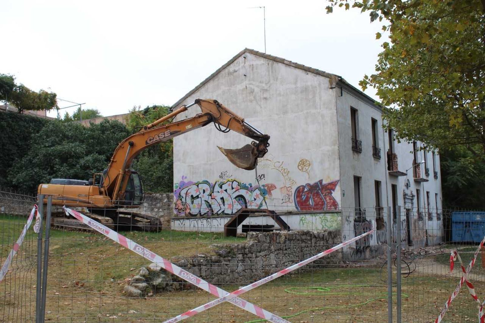 Derribo del edificio de la Bajada de San Martín 11 (2)