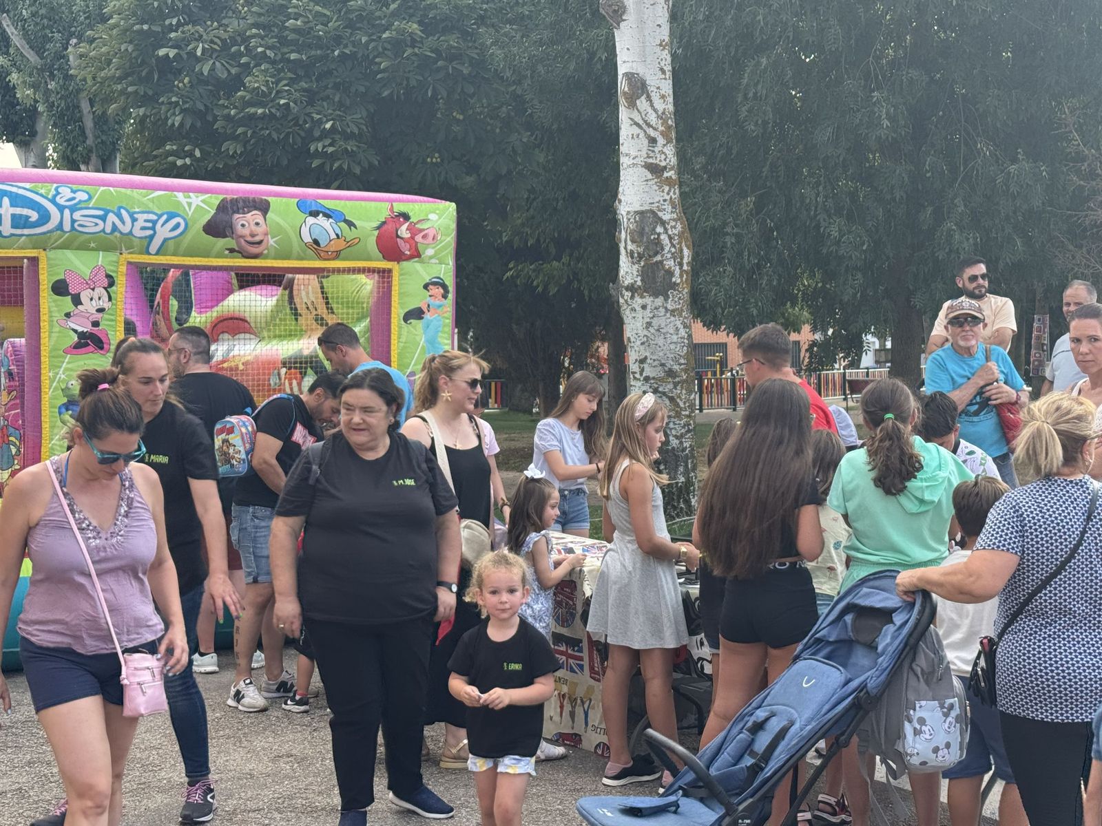 Moriscos. Parque infantil Asaltacalles.