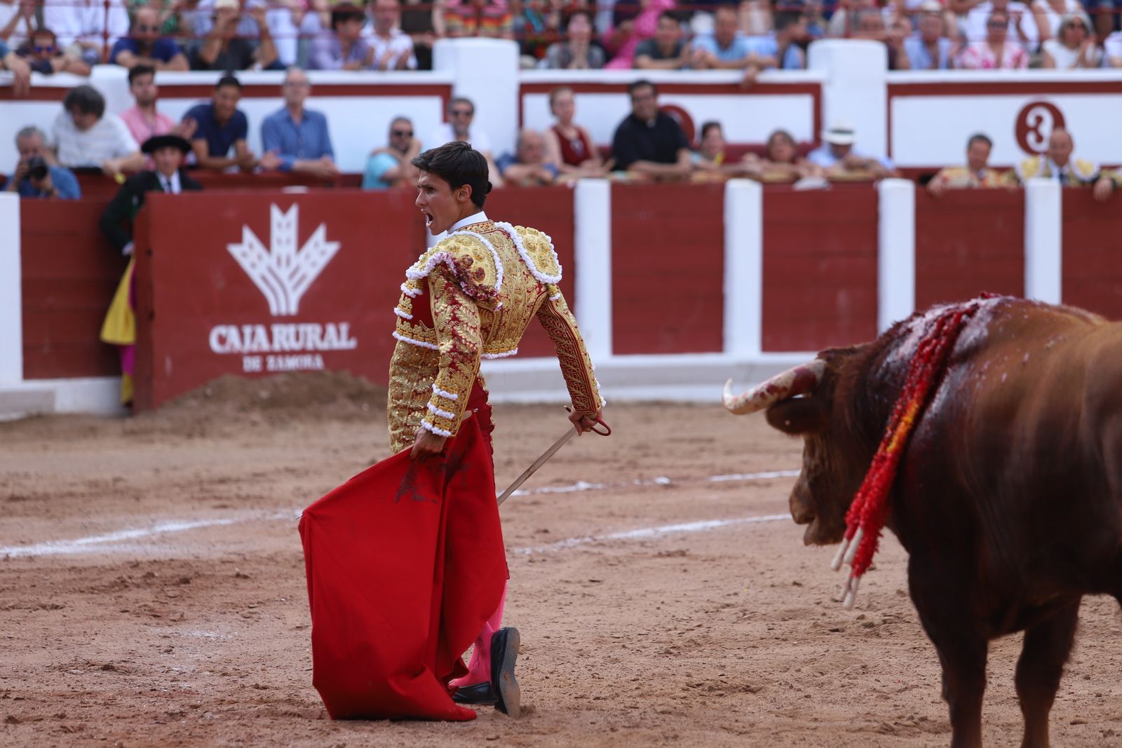 GALERÍA | Borja Jiménez, Manuel Diosleguarde y Emilio de Justo en la Feria Taurina de San Pedro