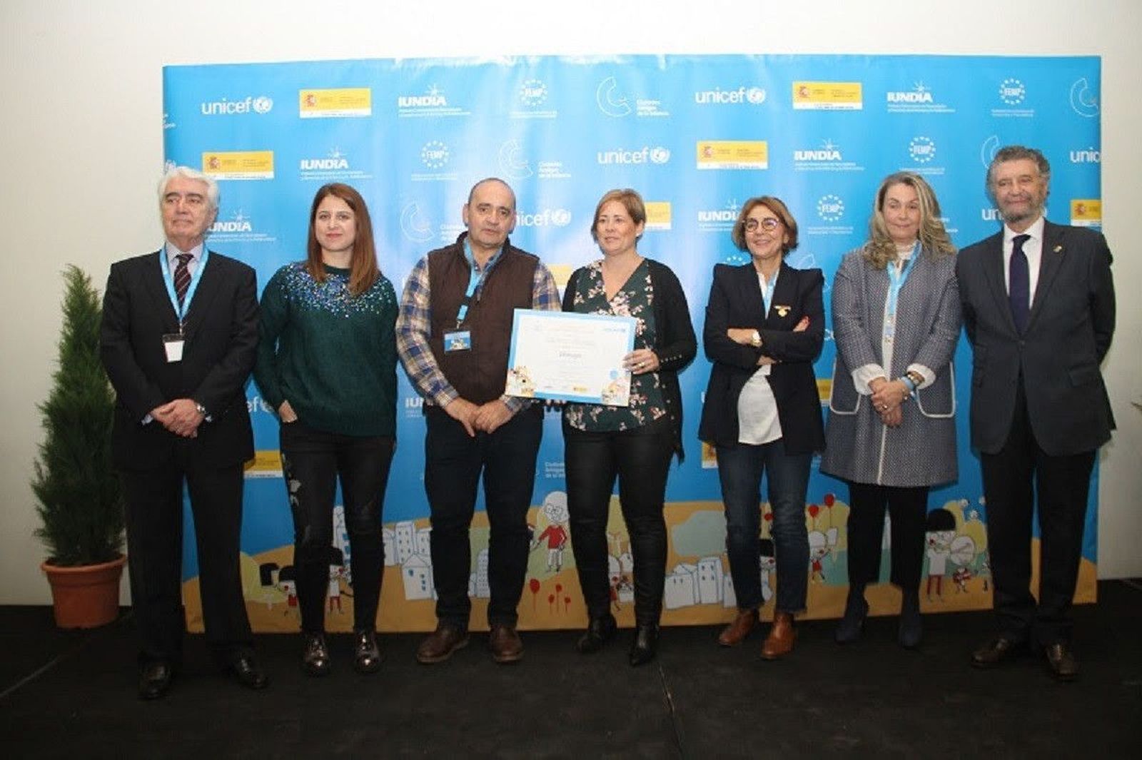 Villamayor sello Amigo de la Infancia