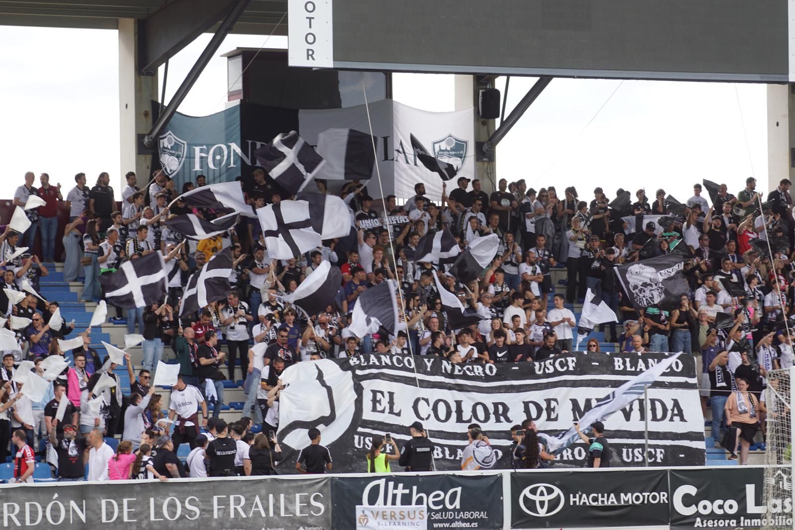 Unionistas – Bilbao Athletic. Estadio Reina Sofía