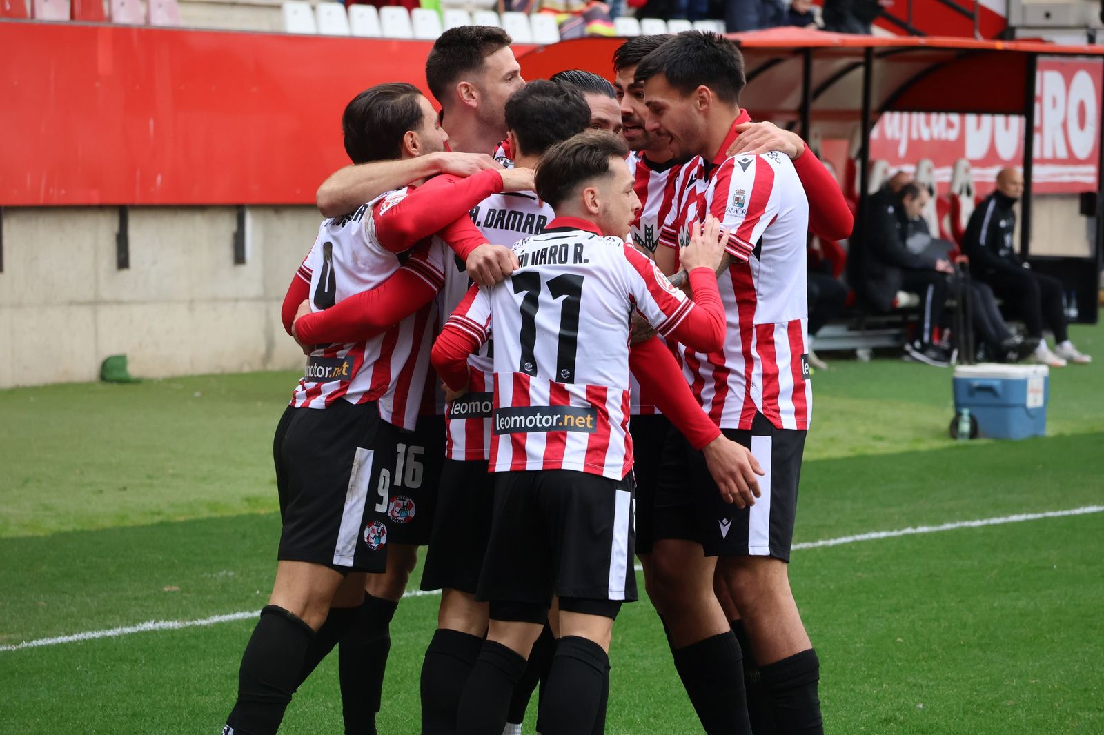 Zamora CF - Barakaldo (34).JPG