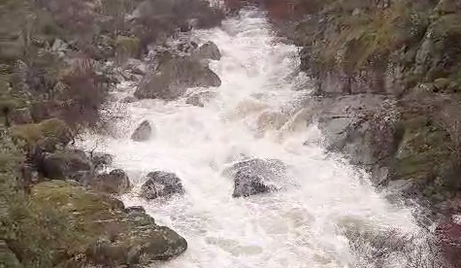 Río Alagón a su paso por la Fuente de San Esteban