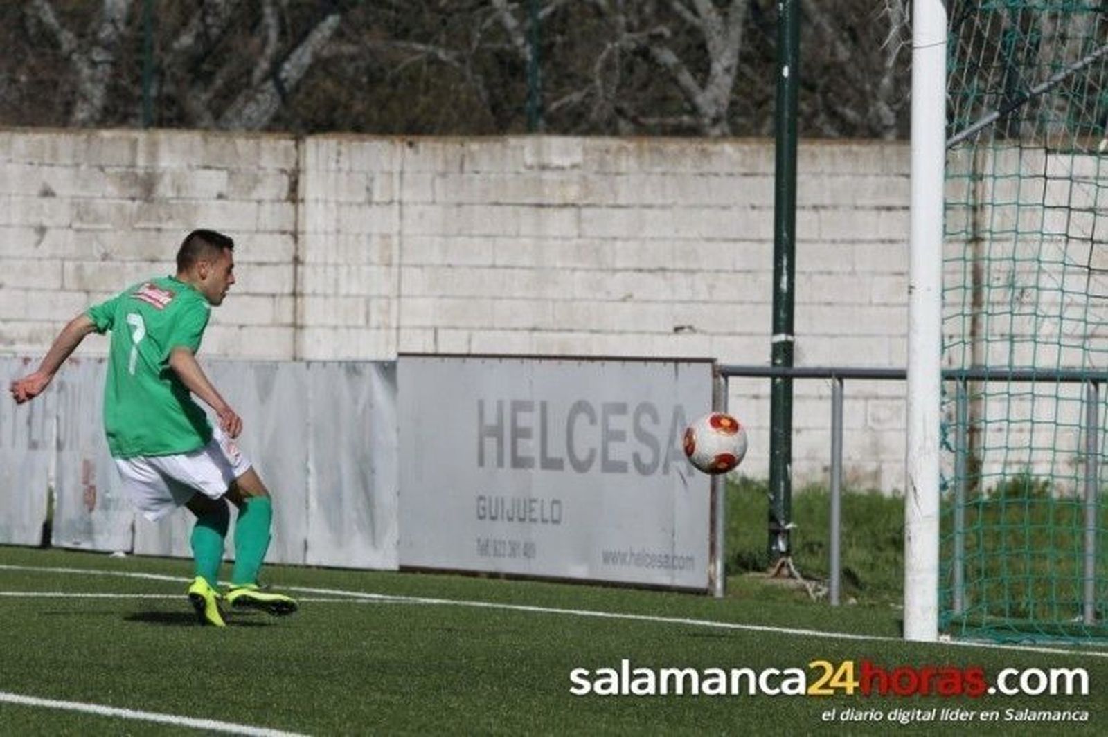 El empate entre Guijuelo y Avilés mete a los dos
