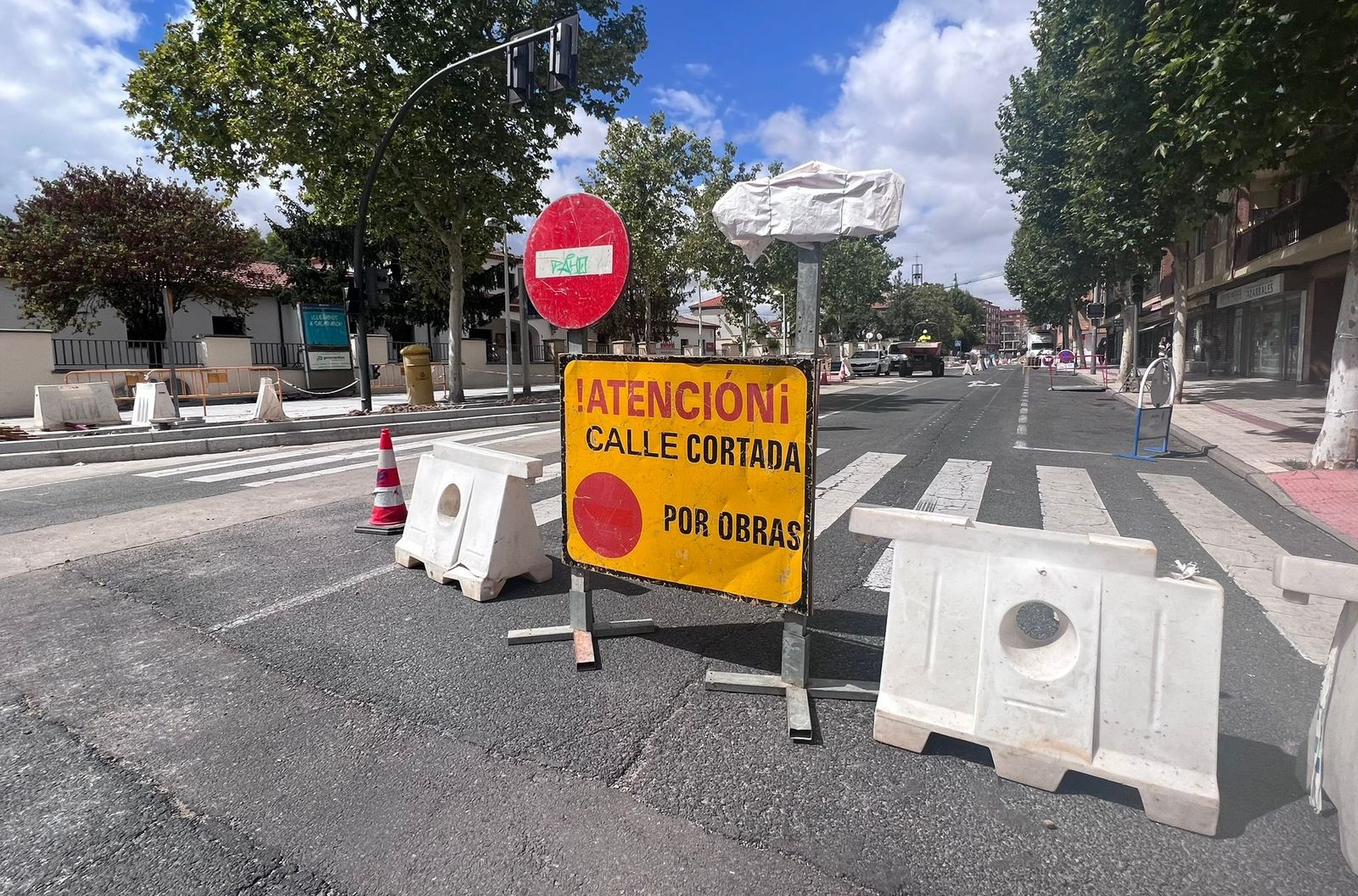 Cortes de tráfico en la carretera de Ledesma. Foto de archivo