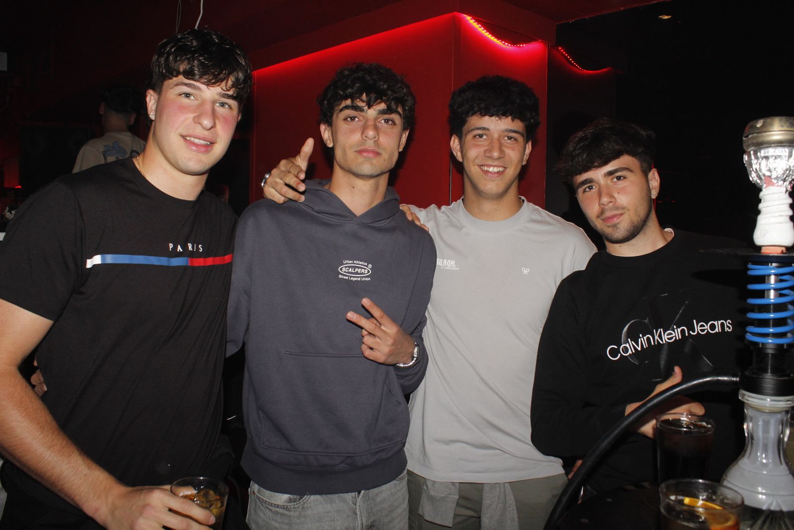 Salamanca de noche, jueves 9 de abril