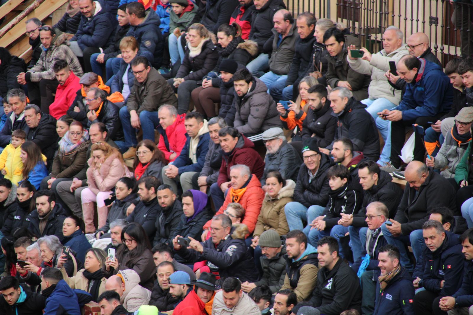 Toro del aguardiente en la mañana de martes del Carnaval del Toro 2026