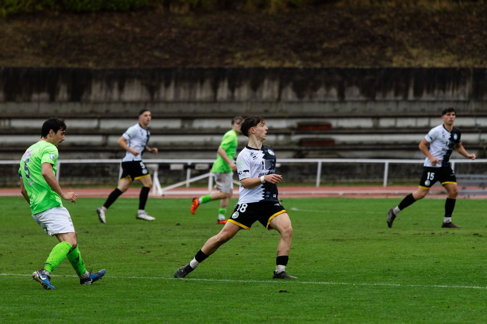 Unionistas B – Almazán