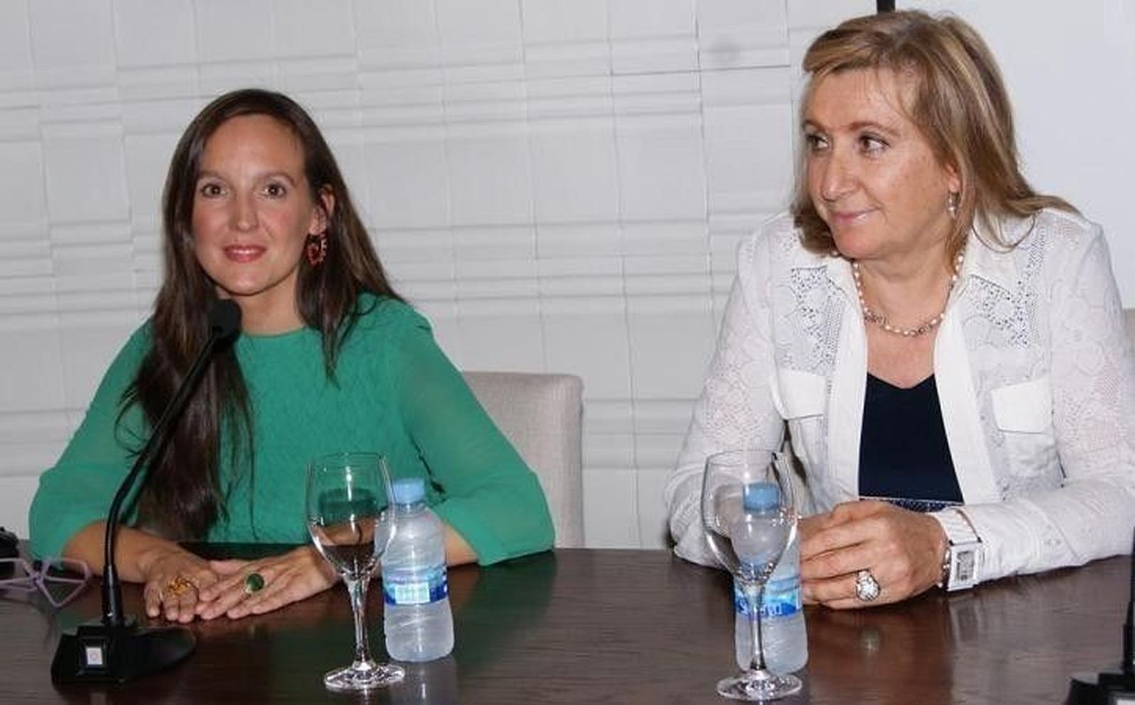 Mesa redonda sobre cirugía taurina en el Colegio de Médicos