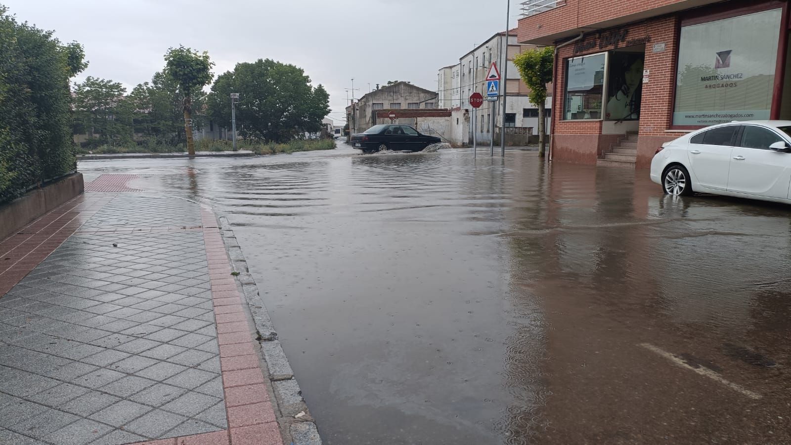 whatsapp-image-2023-06-01-at-16-06-12