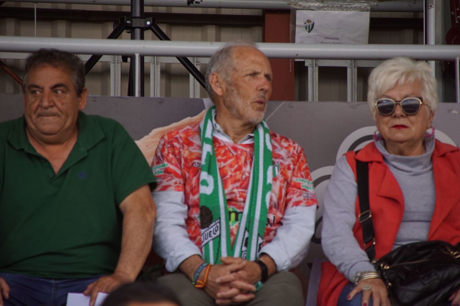 368c2ec9-823f-4b17-87a9-a182636c3396