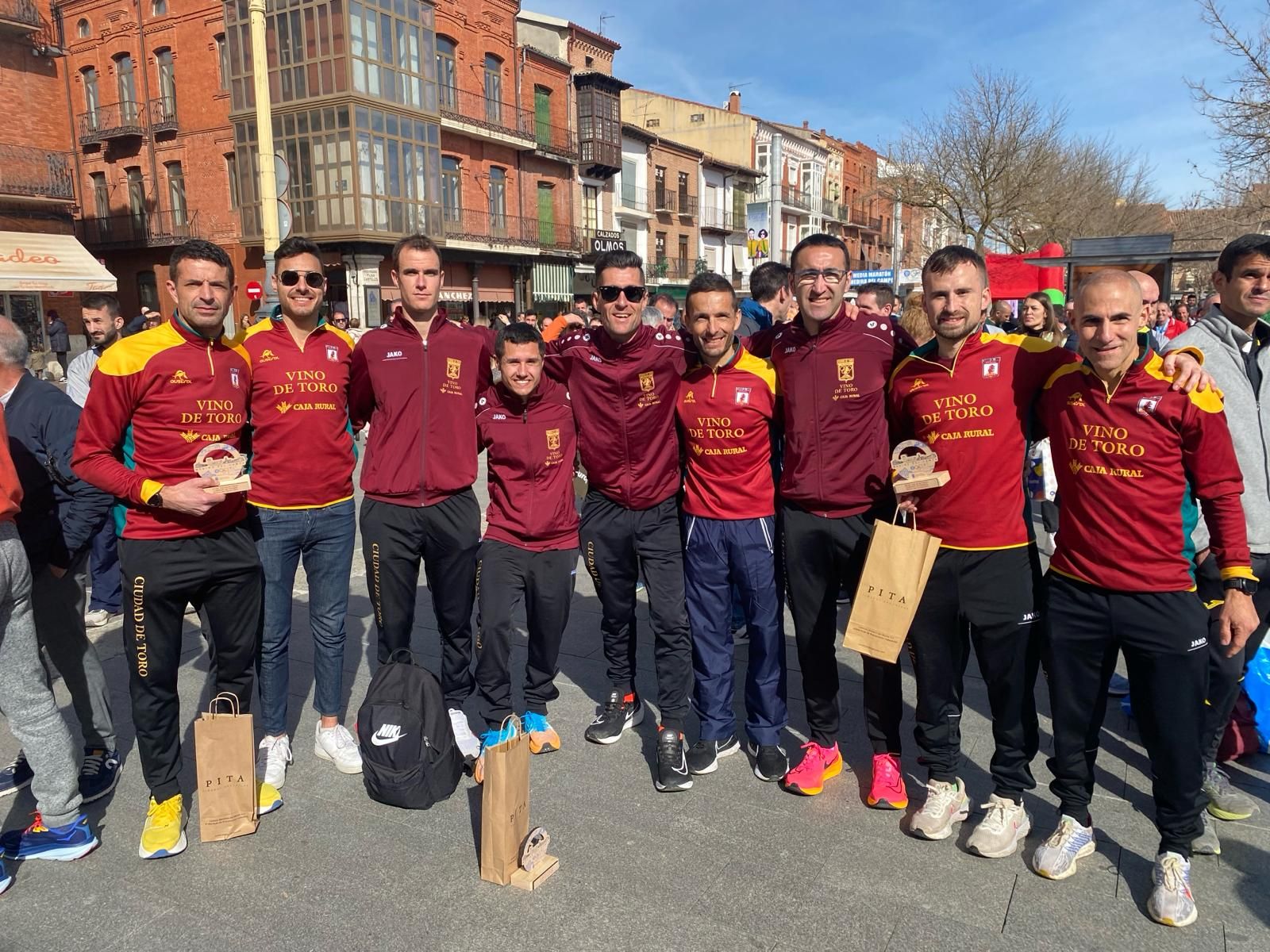 Expedición del Vino de Toro Caja Rural.