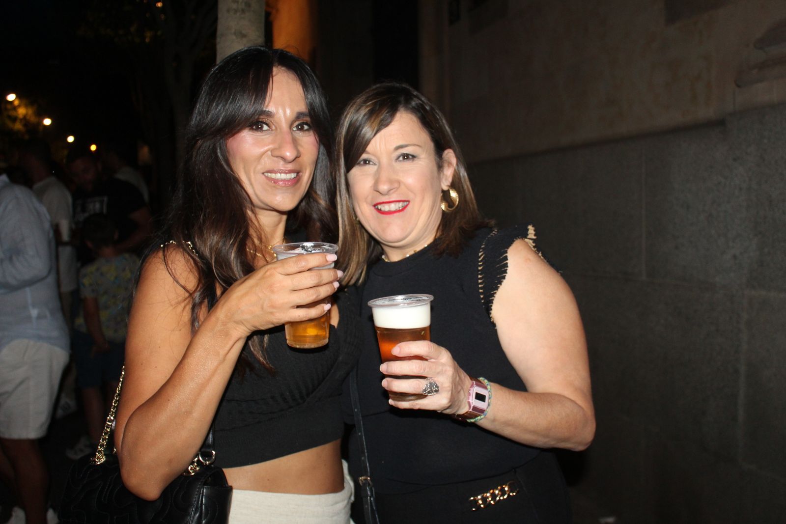 Ambiente en la Feria de Día en la tarde de este sábado