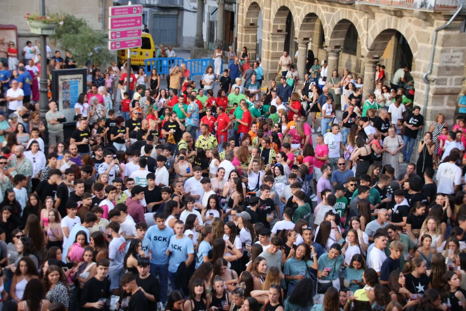 Béjar, pregón y chupinazo desde el balcón del Ayuntamiento