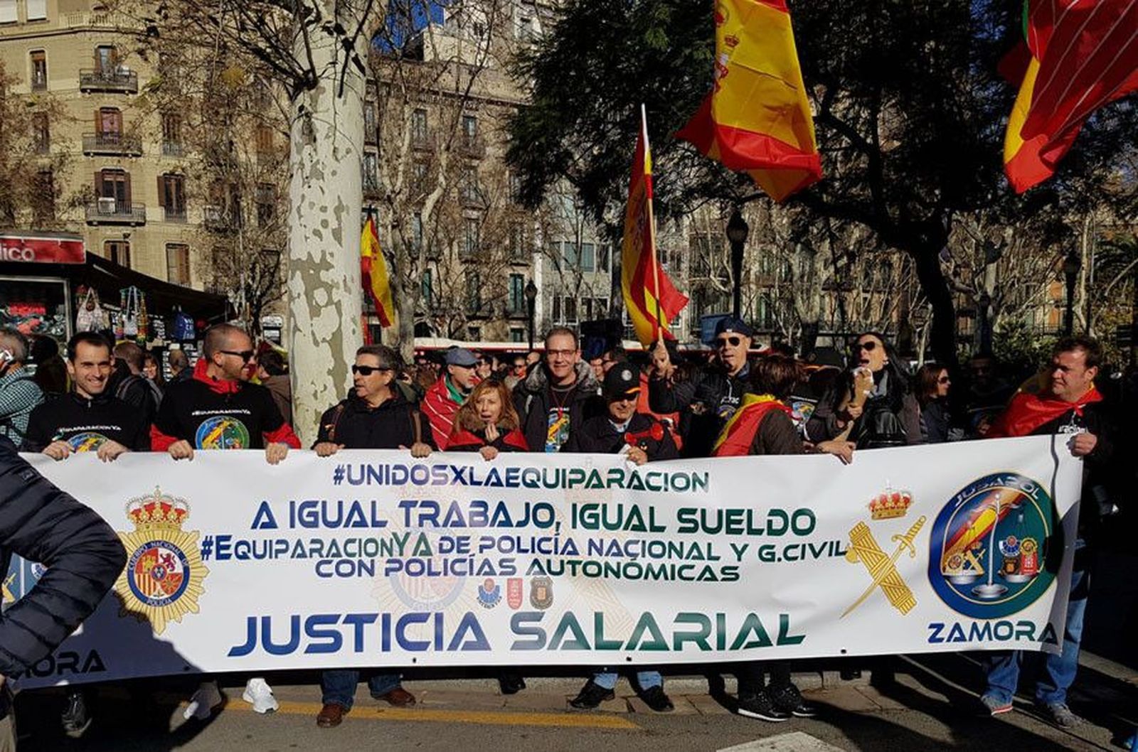 Jusapol pancarta barcelona