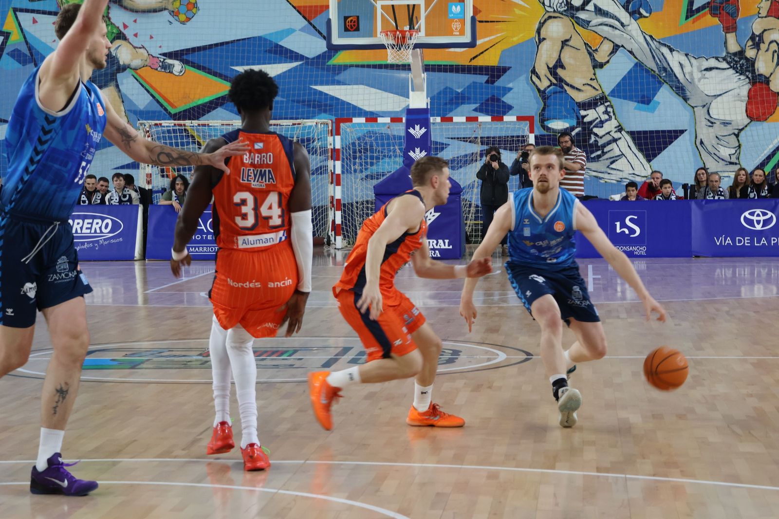 CB Zamora - Leyma Coruña (49).JPG