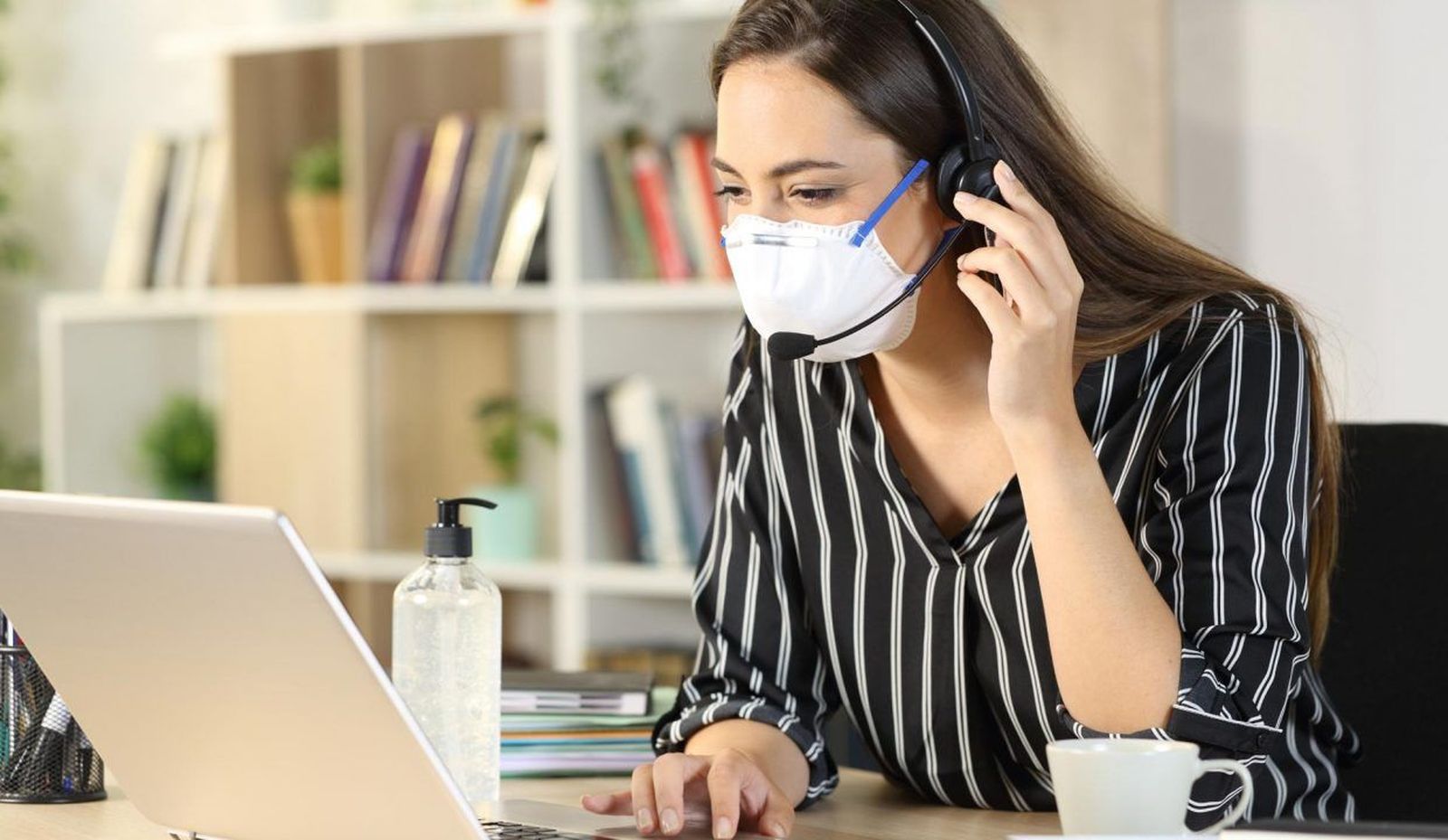 VÍDEO | El truco para que los contestadores telefónicos del servicio técnico te pasen siempre con un agente