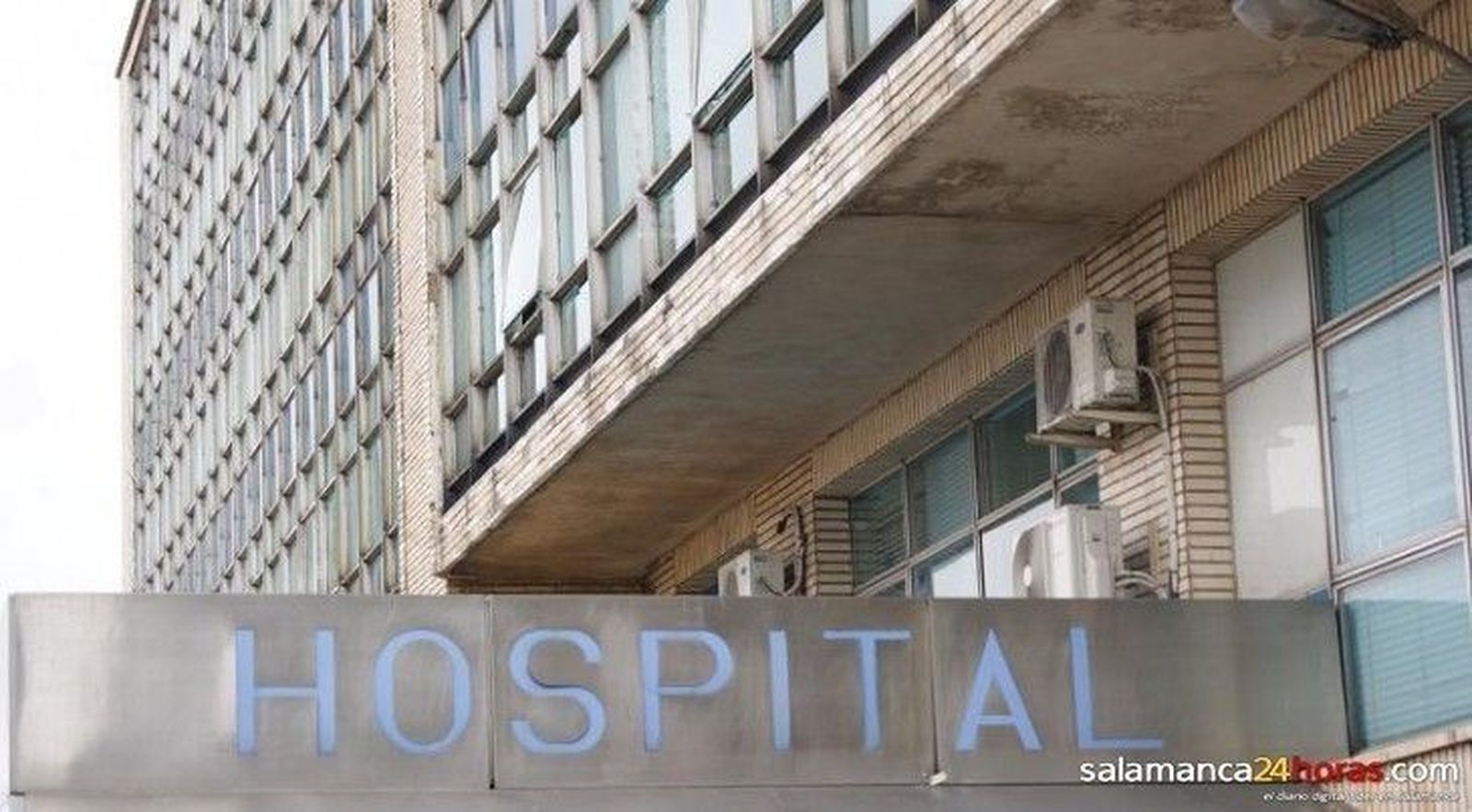 Herido un motorista en una colisión por alcance en la avenida de Portugal