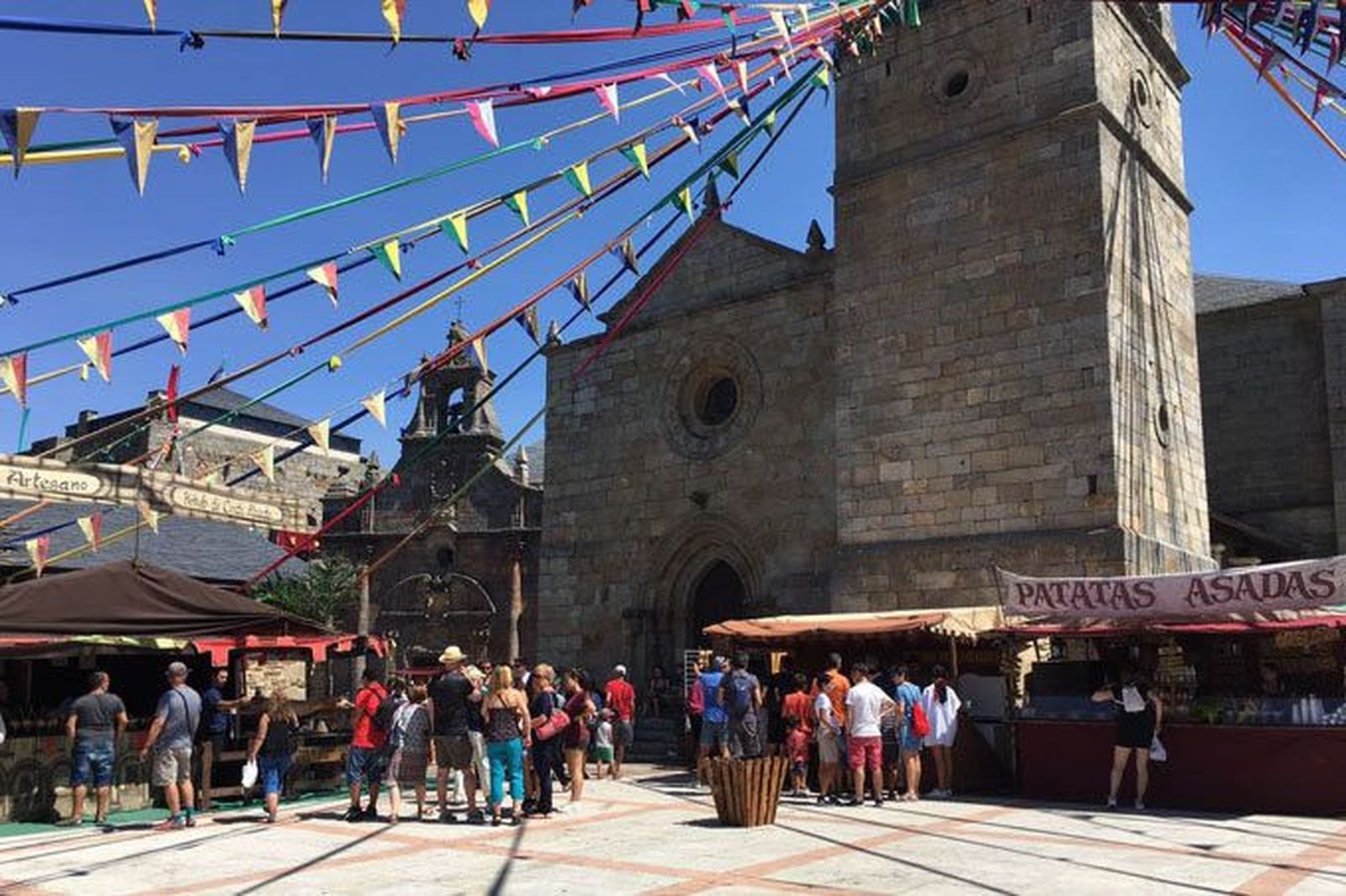 El Mercado Medieval devuelve a Puebla de Sanabria a la Edad Media