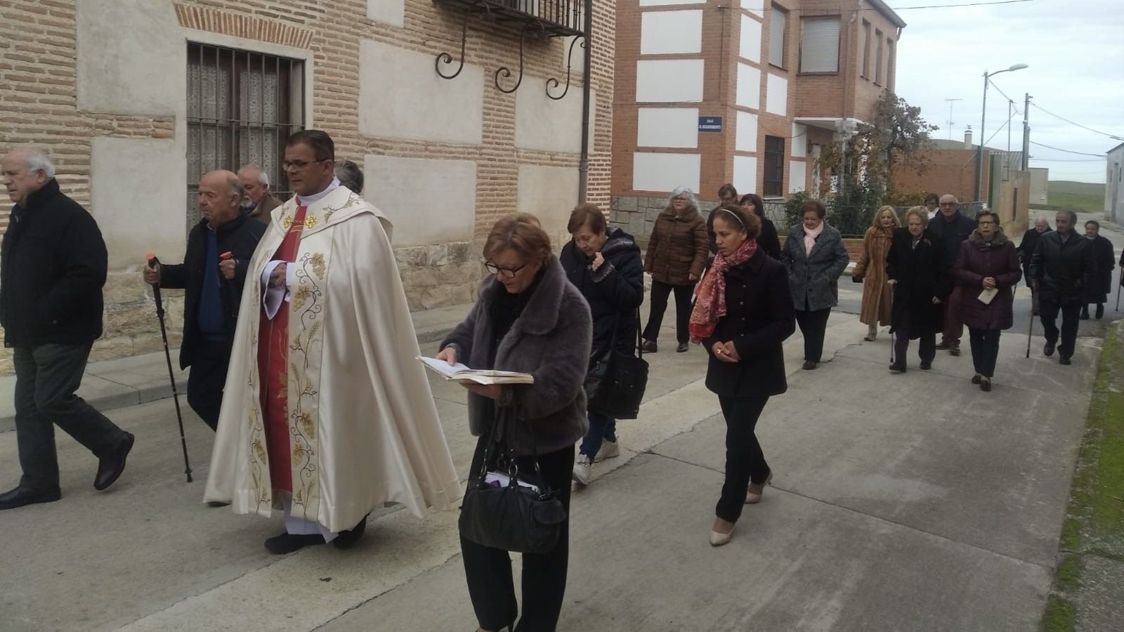 b0c84270-ee1c-413e-9942-61a593a4219b