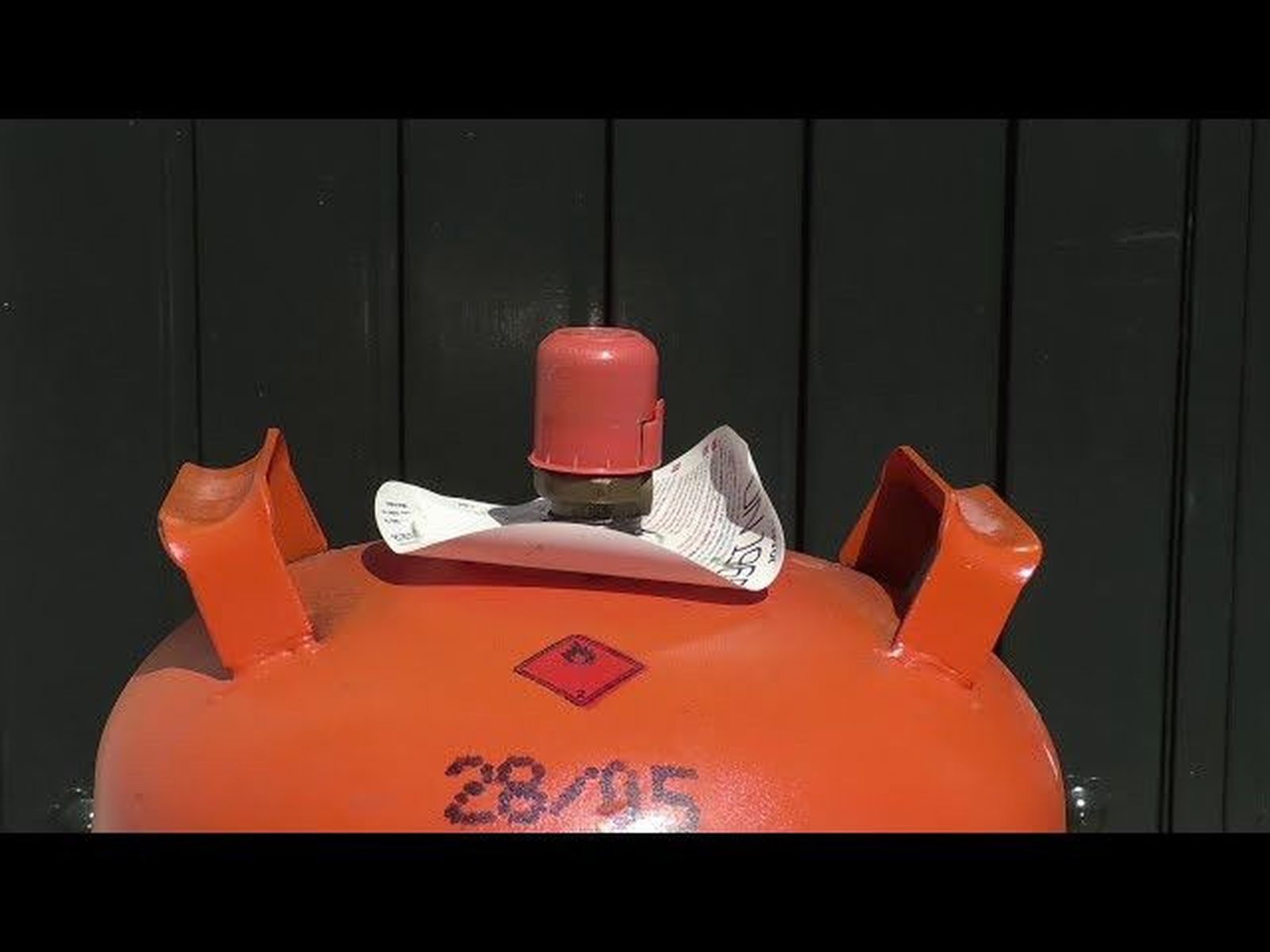 Si usas bombona de butano, comprueba que estés comprando las de precio regulado: cuestan menos