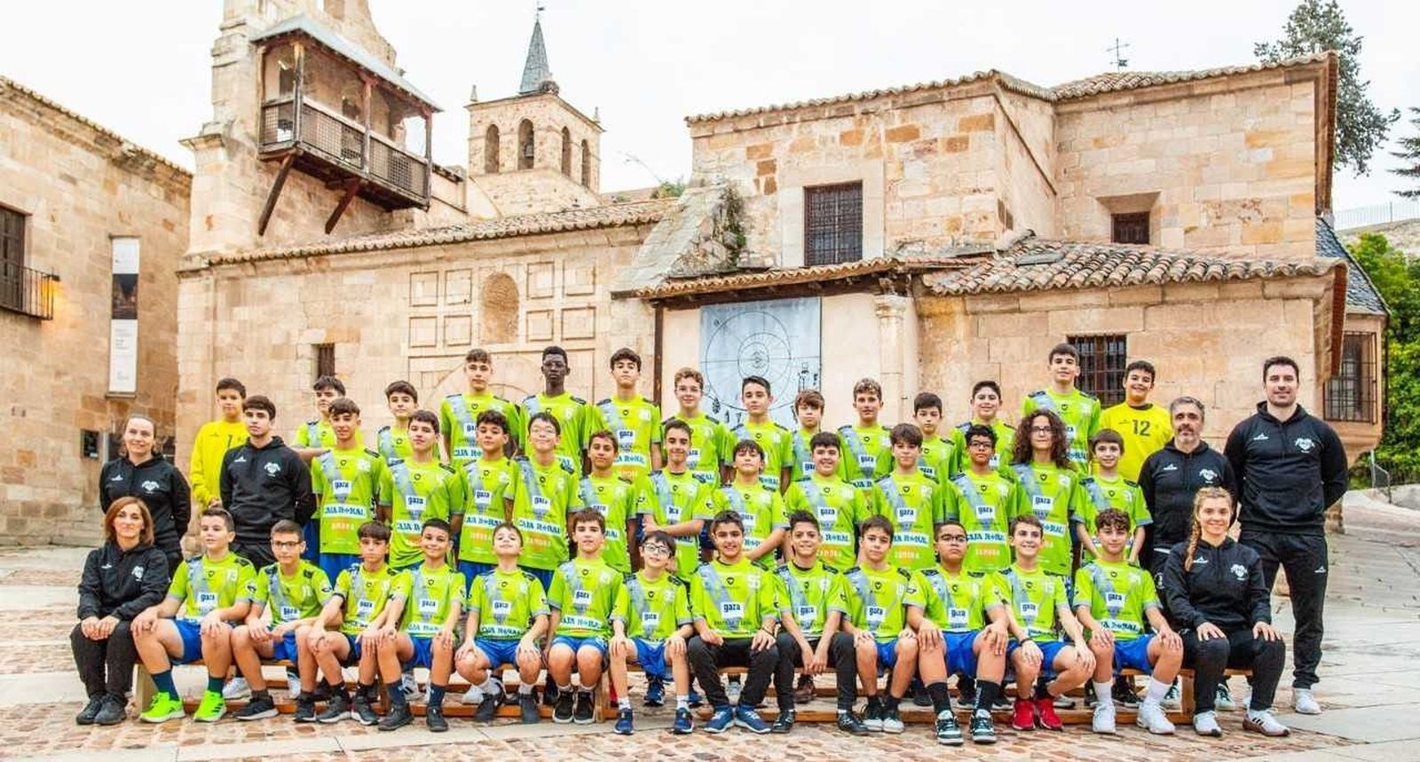 Equipos infantiles masculinos del Balonmano Zamora. Foto: Club Balonmano Zamora.