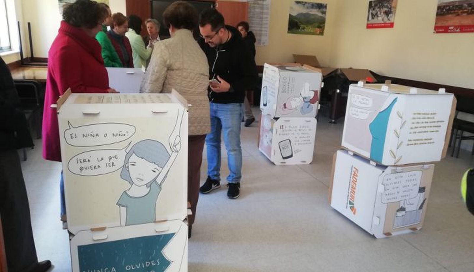 Cordovilla, exposición Imagen= a iguales2