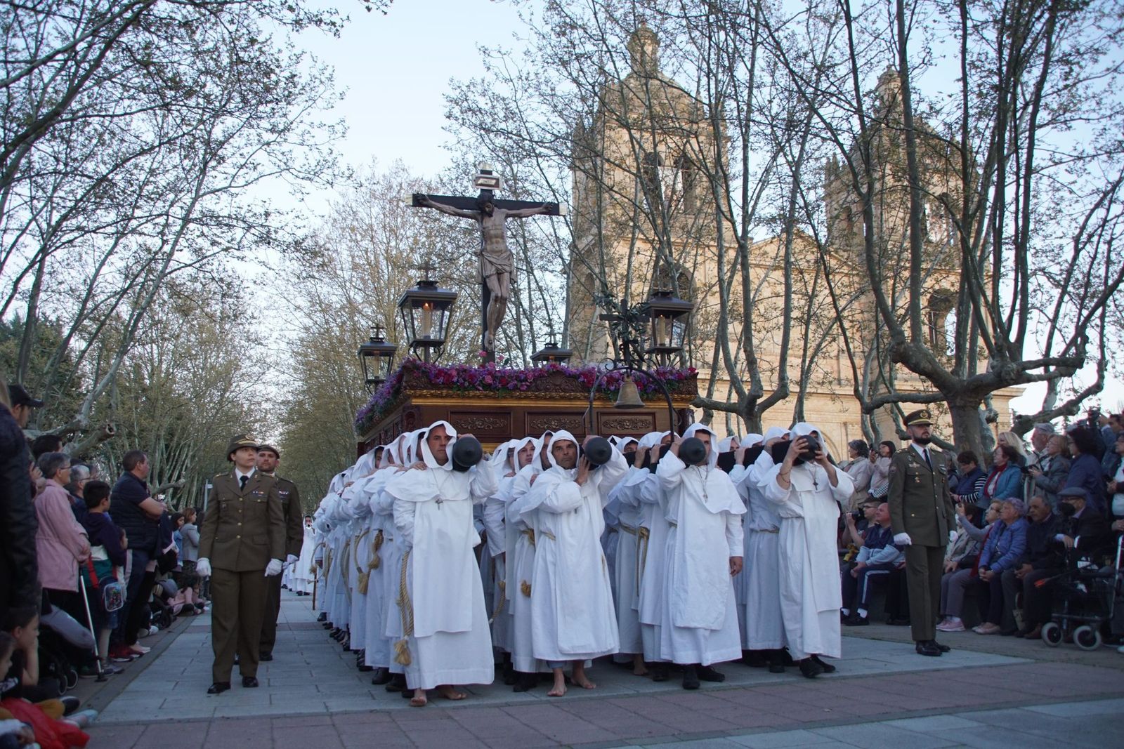 6dd19105-2b80-4ee8-abd2-a9d94efd5570