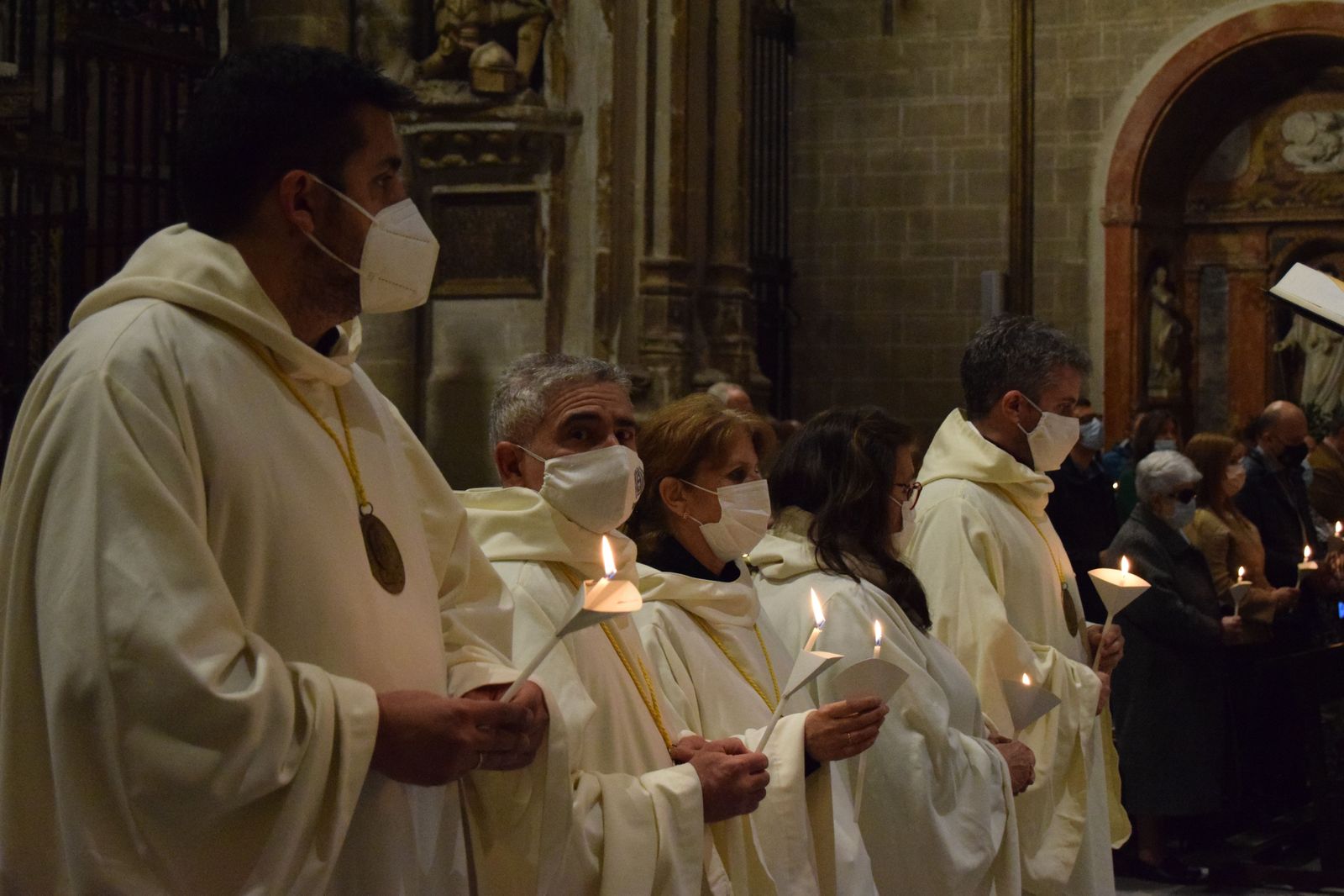 vigilia-pascual-en-la-catedral-de-zamora-9