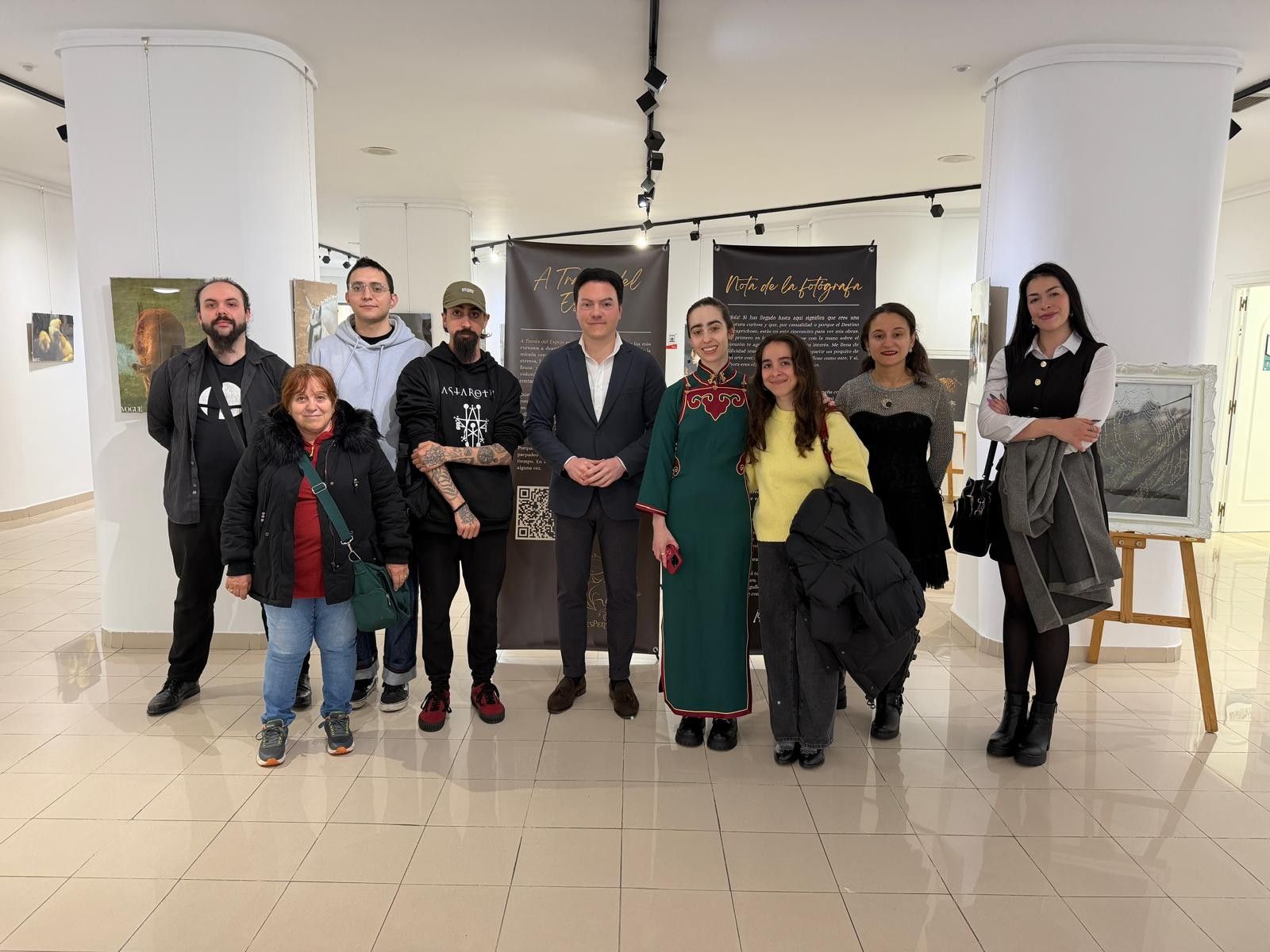 'A través del espejo', la nueva exposición fotográfica que inaugura el Espacio Joven del Ayuntamiento