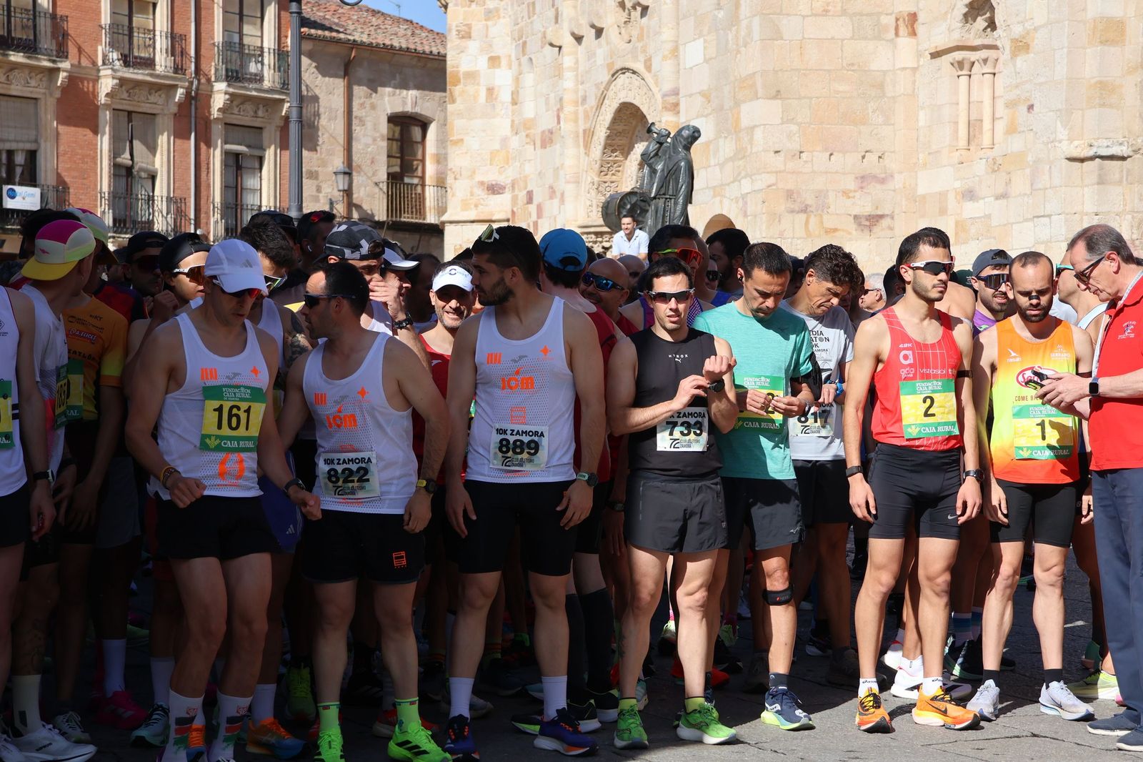 GALERÍA | Zamora arranca su Media Maratón: disfruta de las mejores imágenes de la salida