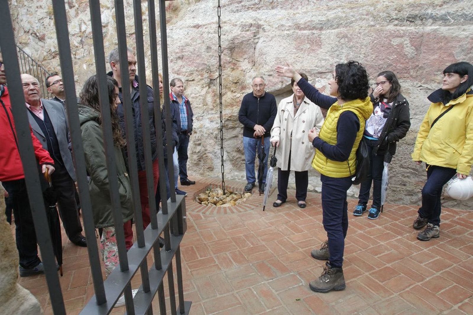 El Pozo de Nieve alcanza el visitante número 1.000 en su primer mes de apertura