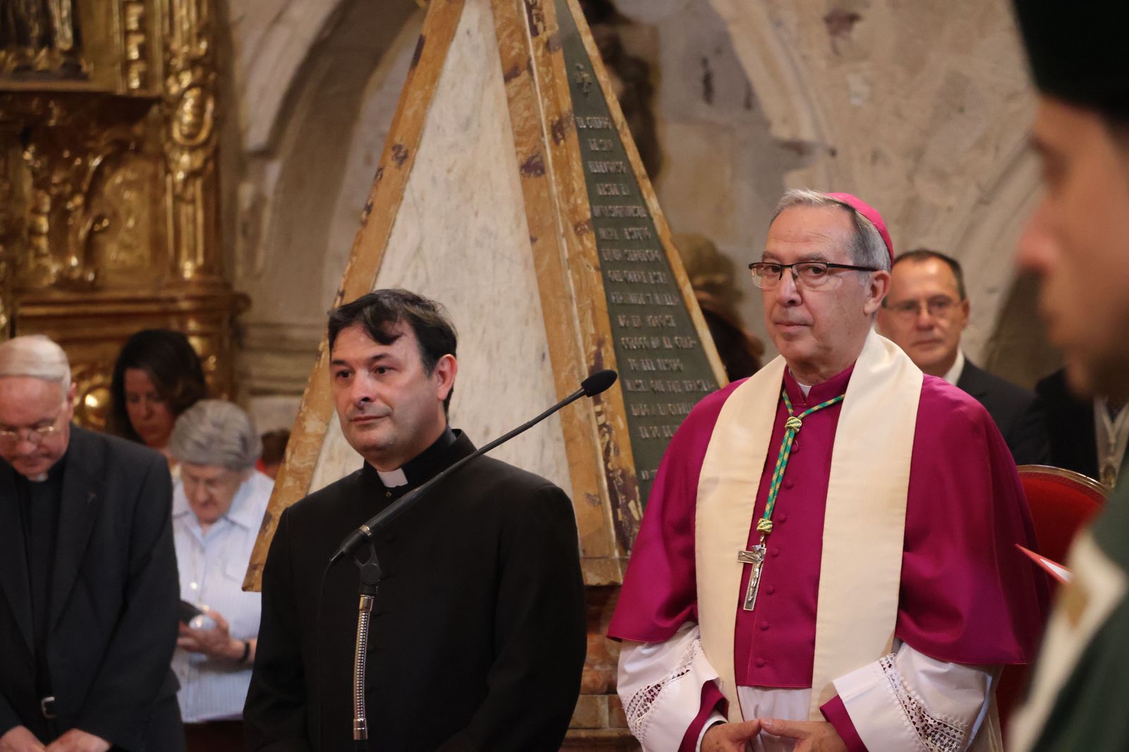 javier-urra-acogido-como-nuevo-miembro-de-los-caballeros-cubicularios-de-zamora-41