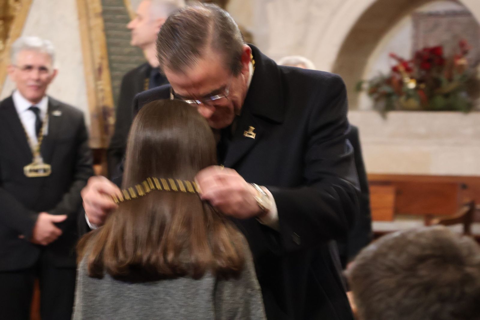 Entrada de nuevos hermanos del Santo Entierro (6).JPG