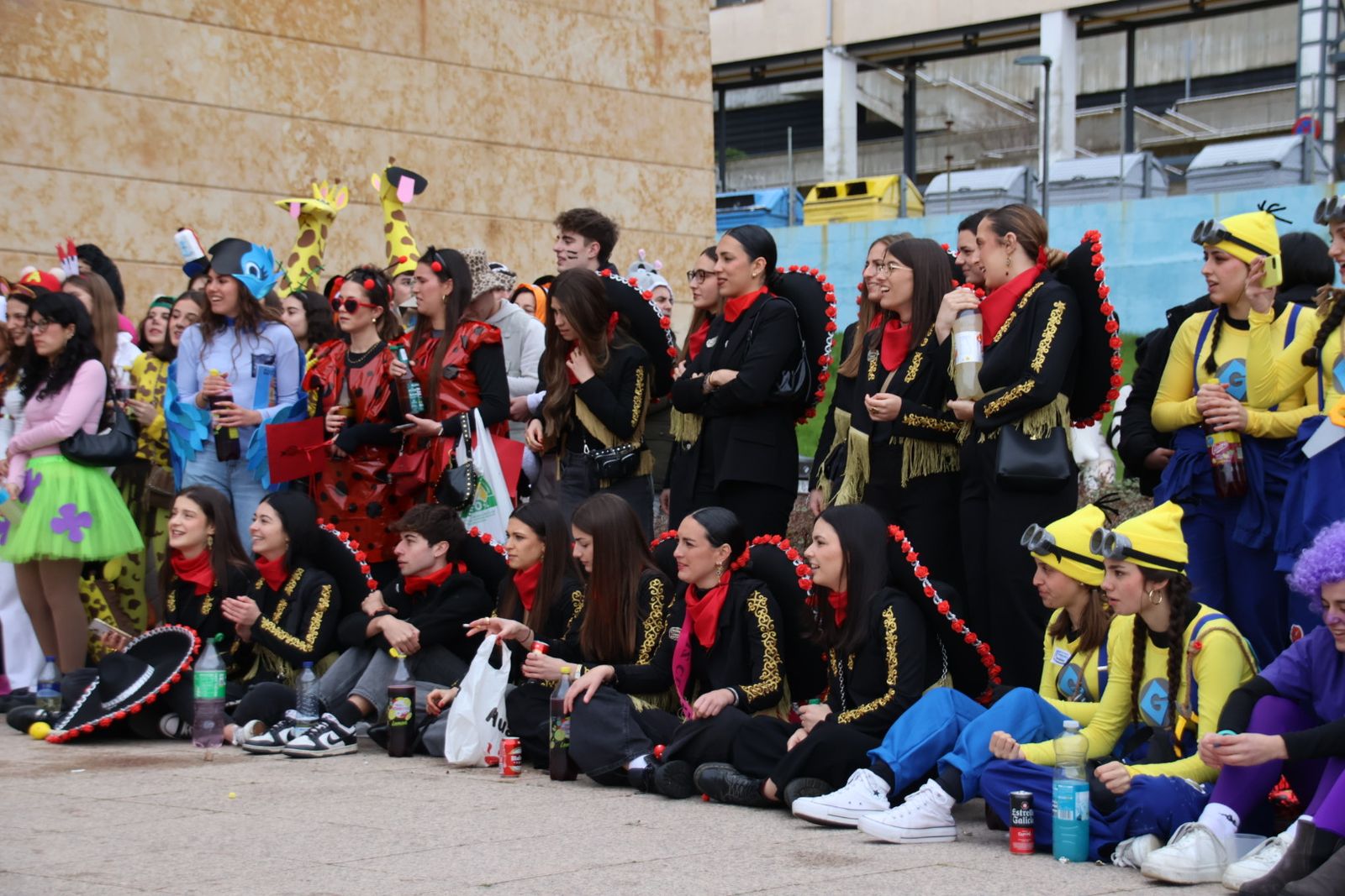 Charanga fiestas Enfermería y Fisioterapia USAL
