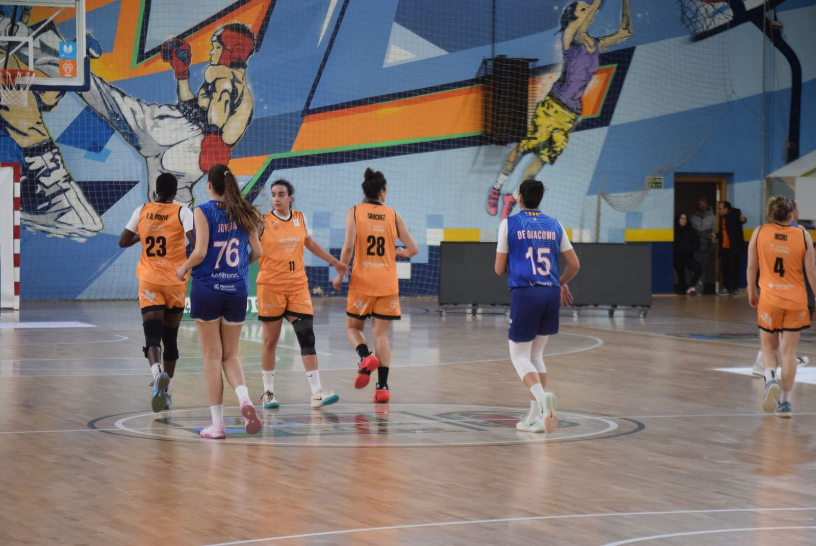 GALERÍA | Revive el emocionante encuentro entre el CD Zamarat y el Castellón