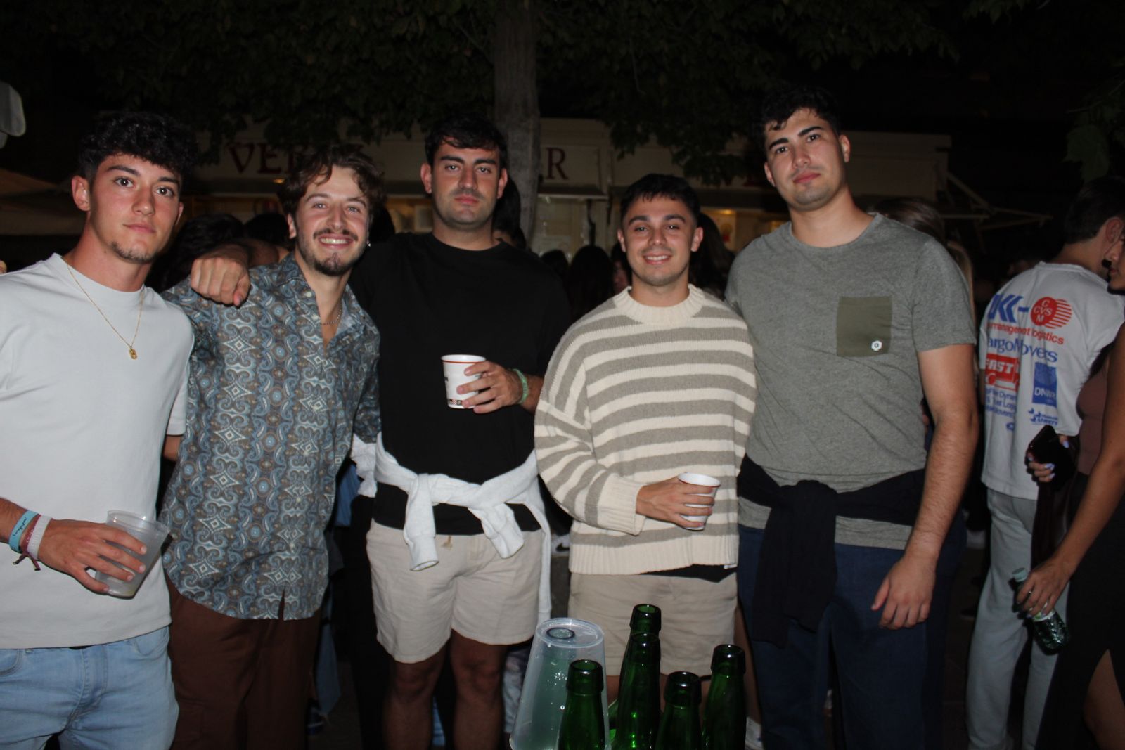 Ambiente en la Feria de Día en la tarde de este jueves