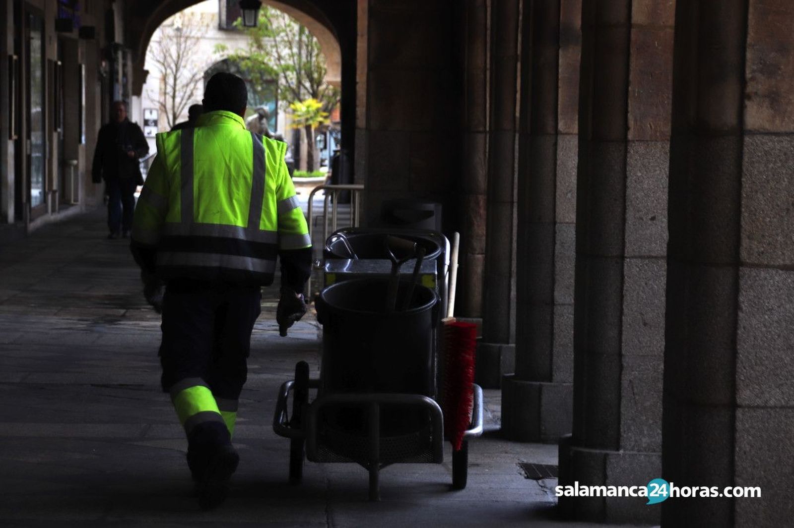 Trabajador, barrendero