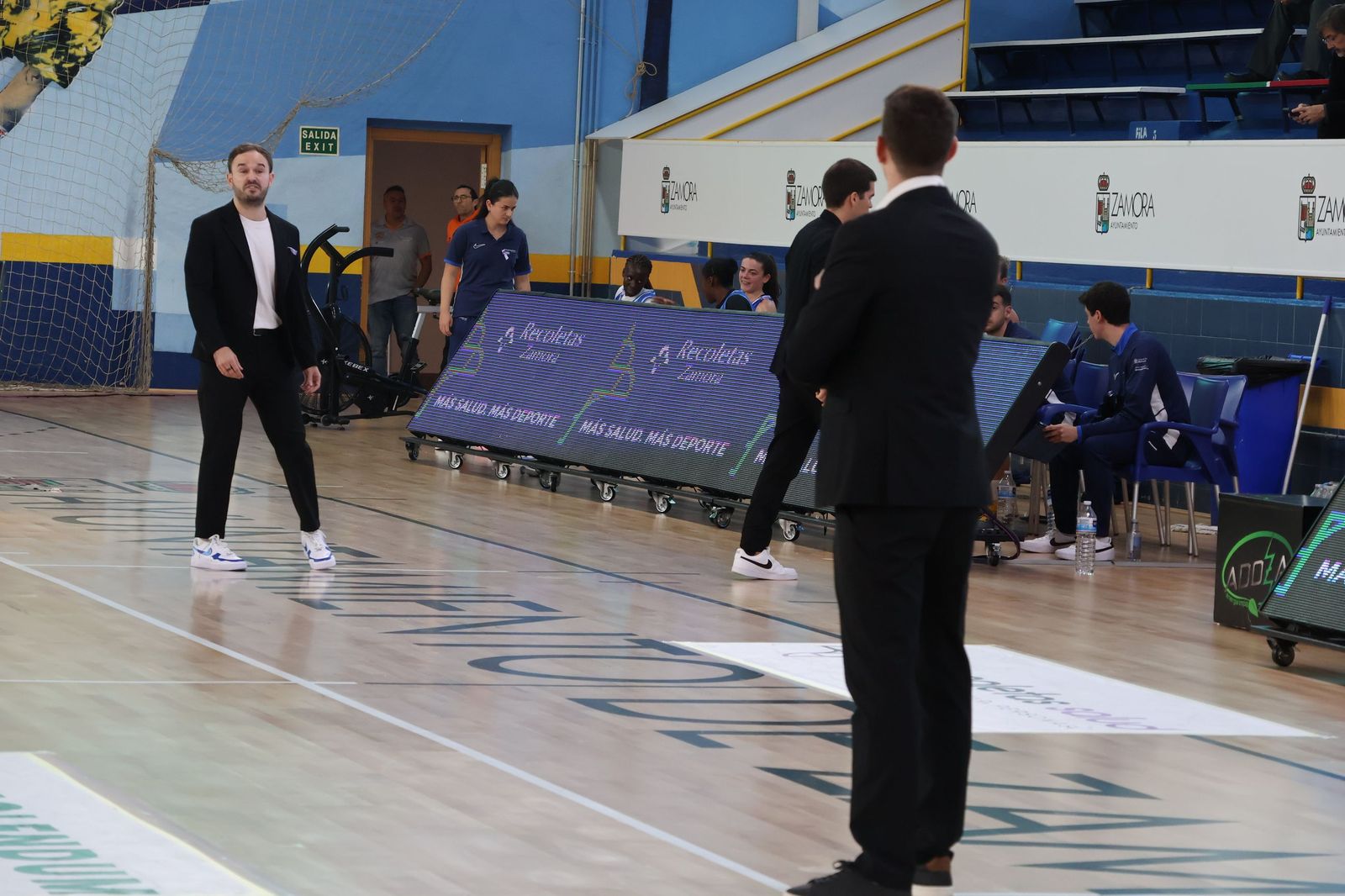 GALERÍA | El encuentro entre el CD Zamarat y el Azul Marino Mallorca, en imágenes